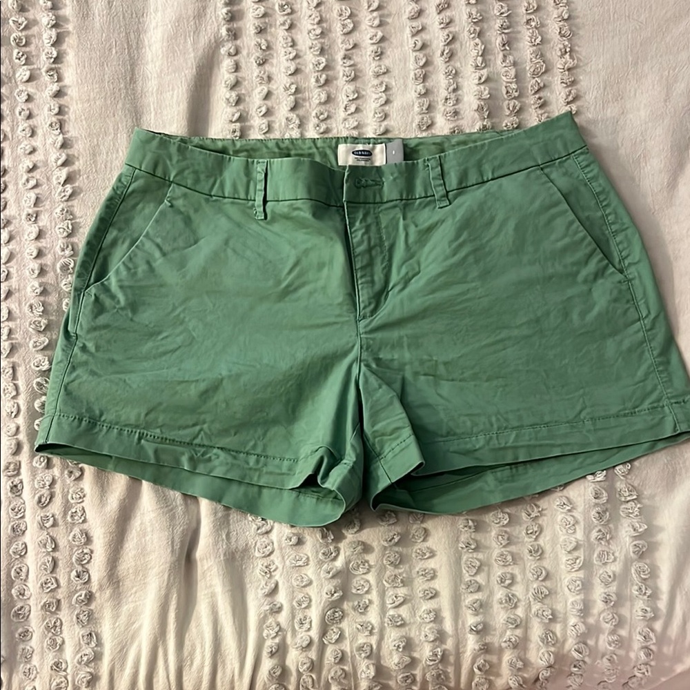 Old Navy Women's Sage Cargo Shorts